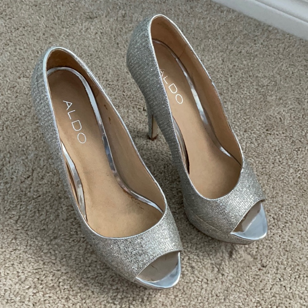 ALDO Silver Glitter Stiletto Sz 8.5 or 39 EU